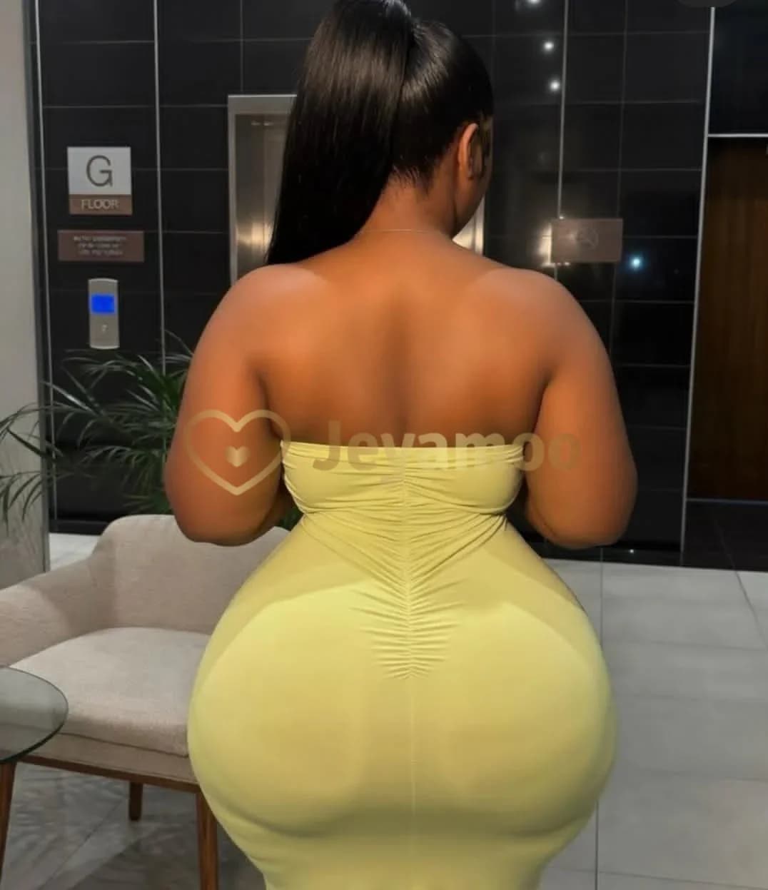 Ta petasse au grosse fesse