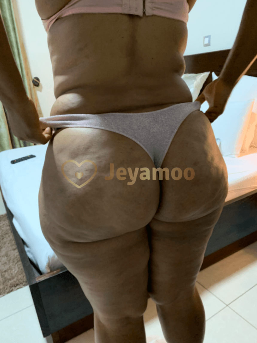 JOLIE ESCORTE RONDE BRUNE BAISE HOMME MATURE